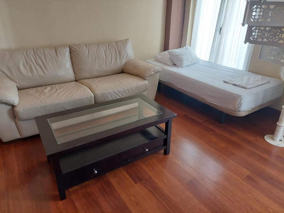 Apartamentos Sol Mayor Madrid Exteriör bild