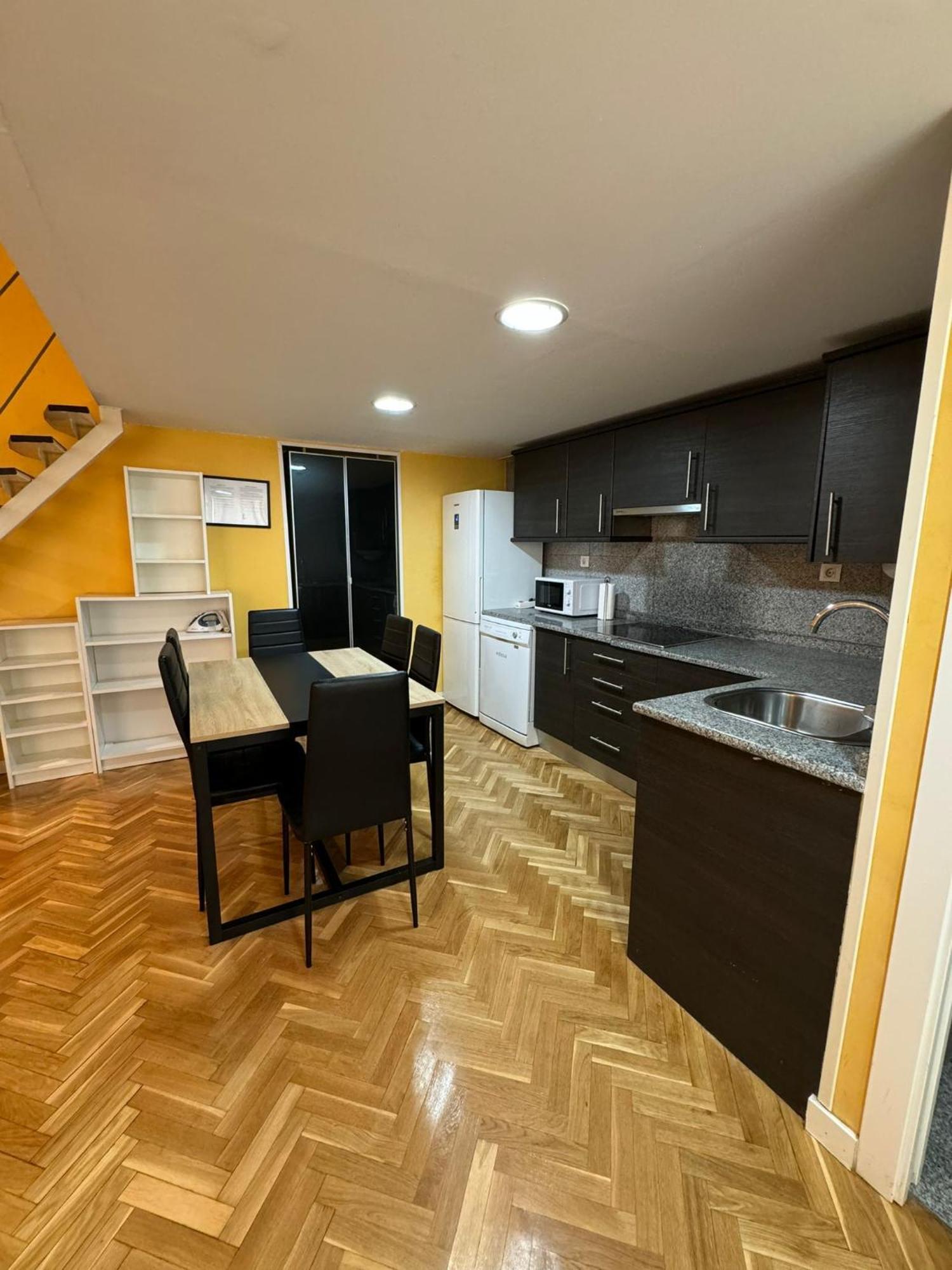 Apartamentos Sol Mayor Madrid Exteriör bild