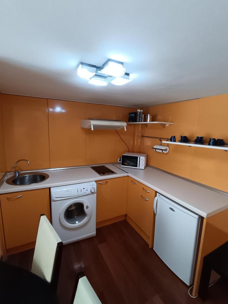 Apartamentos Sol Mayor Madrid Exteriör bild